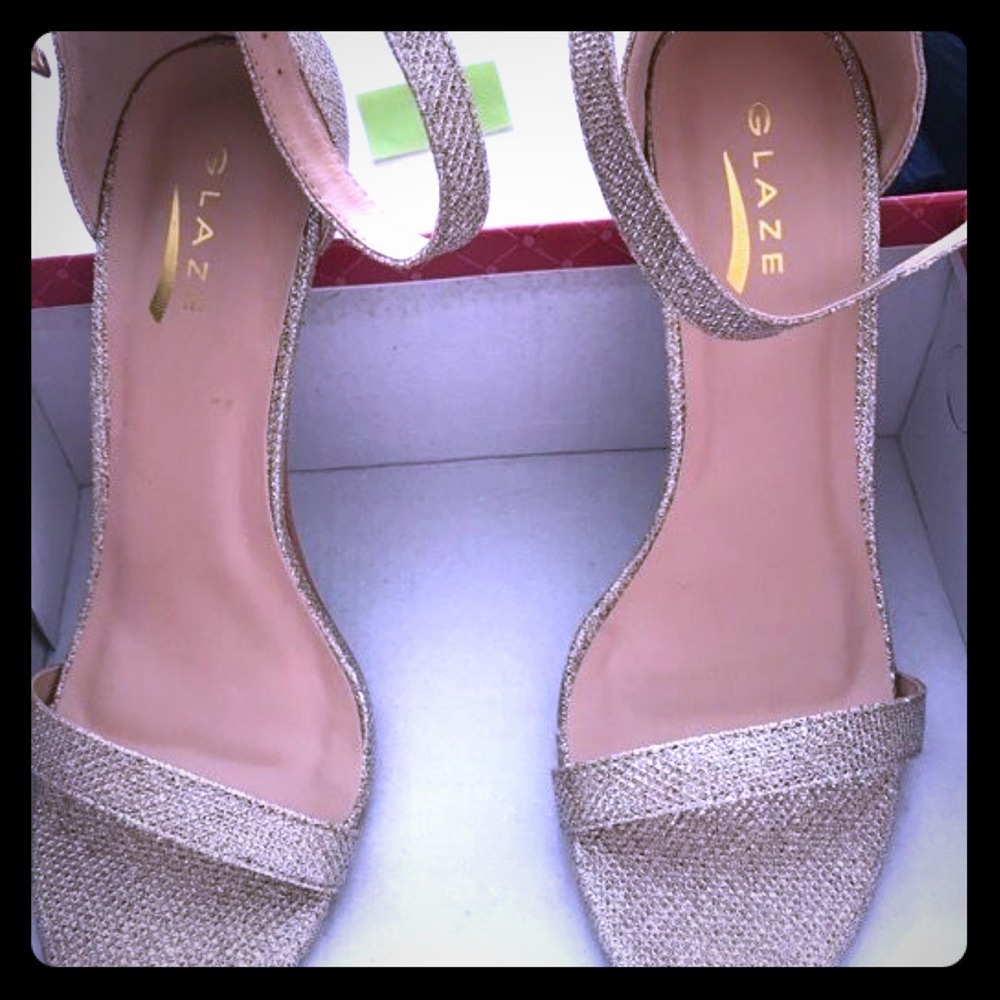 Champagne Gold heel